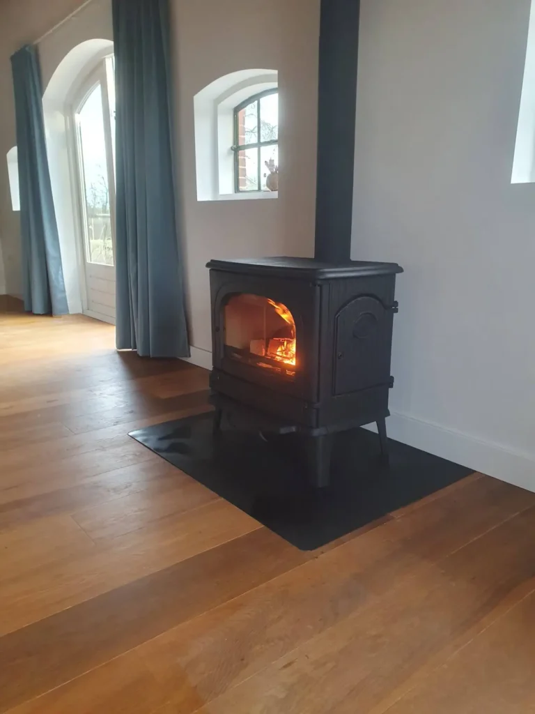 Dru 78 CB geinstalleerd en brandend