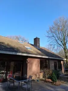 Schoorsteen met RvS trekkap